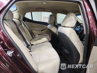 Zdjęcie 10 z 12 samochodu: 2012 KIA OPTIMA LX VIN:5XXGM4A75CG025551 - miniatura