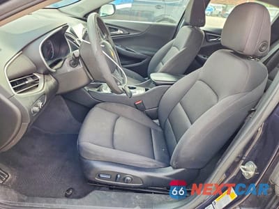 Zdjęcie 7 z 12 samochodu: 2022 CHEVROLET MALIBU LT VIN:1G1ZD5ST2NF133971 - miniatura