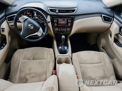 Zdjęcie 8 z 13 samochodu: 2016 NISSAN ROGUE S VIN:KNMAT2MT7GP633589 - miniatura
