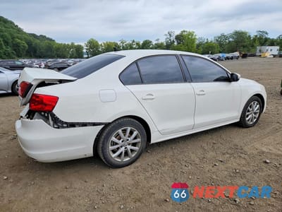 Trzecie zdjęcie samochodu z tyłu: 2011 VOLKSWAGEN JETTA SE VIN:3VWDZ7AJ7BM109480 - miniatura
