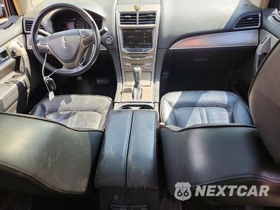 Zdjęcie 8 z 13 samochodu: 2013 LINCOLN MKX VIN:2LMDJ8JK8DBL10642 - miniatura