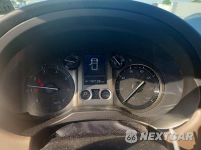 Zdjęcie 9 z 14 samochodu: 2016 LEXUS GX 460 VIN:JTJBM7FX1G5123309 - miniatura