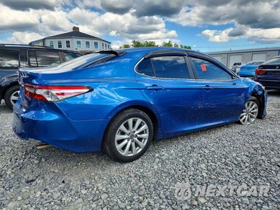 Trzecie zdjęcie samochodu z tyłu: 2020 TOYOTA CAMRY LE VIN:4T1C11AKXLU307703 - miniatura