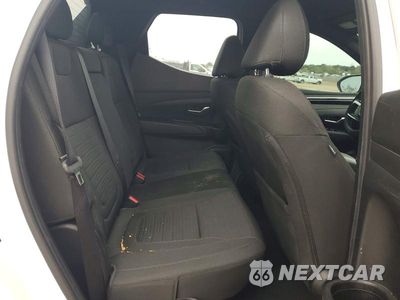 Zdjęcie 10 z 12 samochodu: 2024 HYUNDAI SANTA CRUZ SE VIN:5NTJA4AE3RH088319 - miniatura