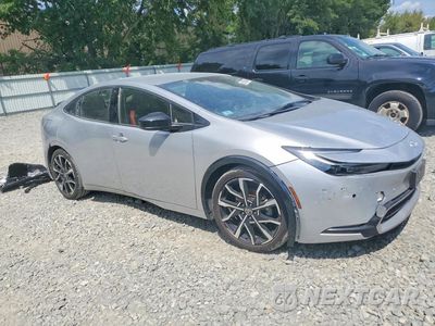 Czwarte zdjęcie samochodu z boku: 2023 TOYOTA PRIUS PRIME XSE VIN:JTDACACU1P3009086 - miniatura