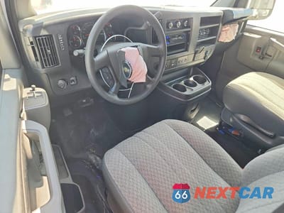 Zdjęcie 8 z 13 samochodu: 2025 CHEVROLET EXPRESS G3500 VIN:1GCZGHF73S1166936 - miniatura