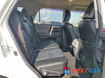 Zdjęcie 11 z 13 samochodu: 2013 TOYOTA 4RUNNER SR5 VIN:JTEBU5JR3D5125831 - miniatura