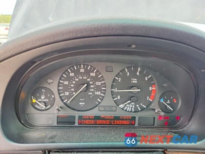 Zdjęcie 9 z 12 samochodu: 2001 BMW 540 I VIN:WBADN53431GC98356 - miniatura