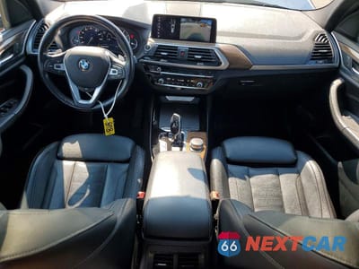 Zdjęcie 8 z 12 samochodu: 2018 BMW X3 XDRIVE30I VIN:5UXTR9C50JLD62524 - miniatura