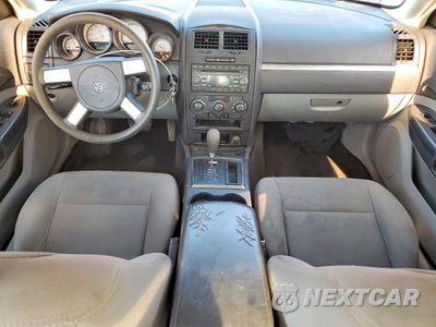 Zdjęcie 8 z 12 samochodu: 2008 DODGE CHARGER VIN:2B3KA43G48H196829 - miniatura