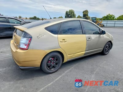 Trzecie zdjęcie samochodu z tyłu: 2004 TOYOTA PRIUS BASE VIN:JTDKB20U940014812 - miniatura