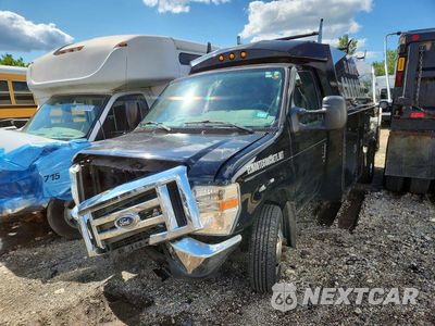 2016 FORD ECONOLINE E450 SUPER DUTY CUTAWAY VAN 1FDXE4FS3GDC33689 - główne zdjęcie licytacji z USA - miniatura