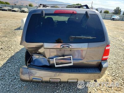 Zdjęcie 6 z 13 samochodu: 2010 FORD ESCAPE XLT VIN:1FMCU0D77AKC89212 - miniatura
