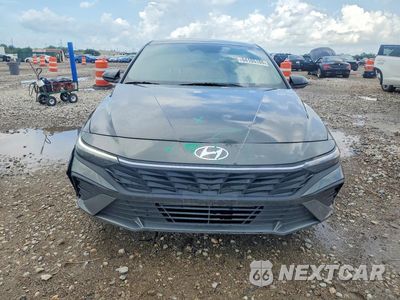 Piąte zdjęcie samochodu w środku: 2026 HYUNDAI ELANTRA SEL SPORT VIN:KMHLM4DG0TU124486 - miniatura