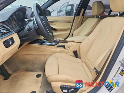 Zdjęcie 7 z 12 samochodu: 2016 BMW 328 XI SULEV VIN:WBA8E3G54GNU02699 - miniatura