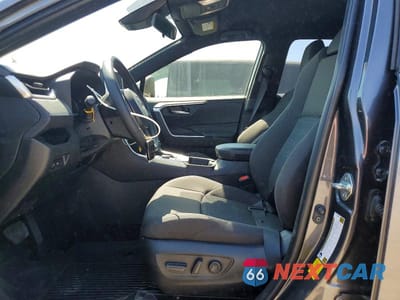 Zdjęcie 7 z 13 samochodu: 2025 TOYOTA RAV4 SE VIN:JTM16RFV5SJ077177 - miniatura