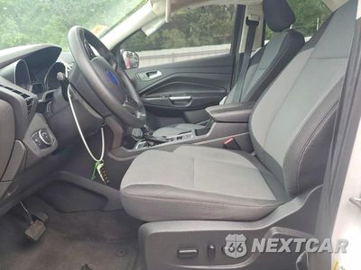 Zdjęcie 7 z 13 samochodu: 2019 FORD ESCAPE SE VIN:1FMCU9GD8KUB93052 - miniatura