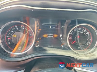 Zdjęcie 9 z 12 samochodu: 2017 DODGE CHALLENGER R/T VIN:2C3CDZBT2HH531368 - miniatura