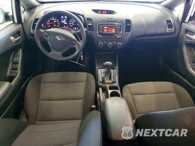 Zdjęcie 8 z 13 samochodu: 2018 KIA FORTE5 LX VIN:KNAFK5A84J5774114 - miniatura