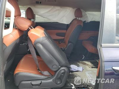 Zdjęcie 11 z 13 samochodu: 2025 KIA CARNIVAL EX VIN:KNDNC5K39S6500272 - miniatura