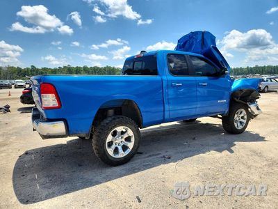 Trzecie zdjęcie samochodu z tyłu: 2020 RAM 1500 BIG HORN/LONE STAR VIN:1C6SRFBT4LN418567 - miniatura