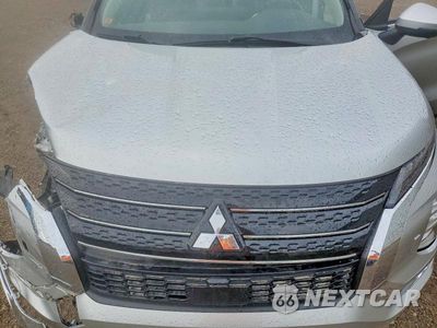 Zdjęcie 12 z 13 samochodu: 2023 MITSUBISHI OUTLANDER SE VIN:JA4J4UA86PZ024078 - miniatura