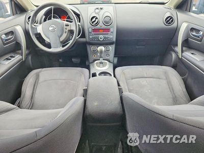 Zdjęcie 8 z 13 samochodu: 2010 NISSAN ROGUE S VIN:JN8AS5MV8AW119645 - miniatura