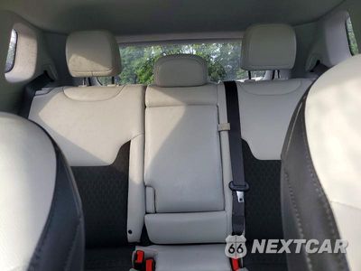 Zdjęcie 10 z 13 samochodu: 2021 JEEP COMPASS LATITUDE VIN:3C4NJCBB8MT592579 - miniatura