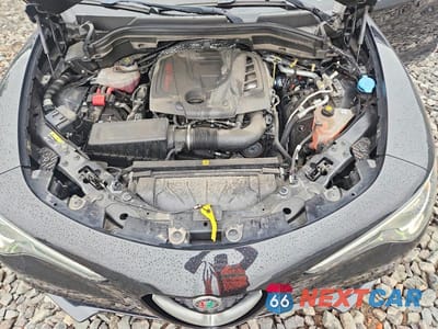 Zdjęcie 12 z 14 samochodu: 2023 ALFA ROMEO STELVIO TI VIN:ZASPAKBN1P7D56675 - miniatura