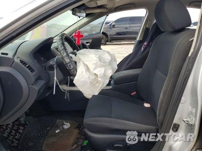 Zdjęcie 7 z 13 samochodu: 2015 NISSAN ALTIMA 2.5 S VIN:1N4AL3AP3FC147922 - miniatura