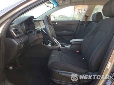 Zdjęcie 7 z 12 samochodu: 2018 KIA OPTIMA LX VIN:5XXGT4L38JG264148 - miniatura