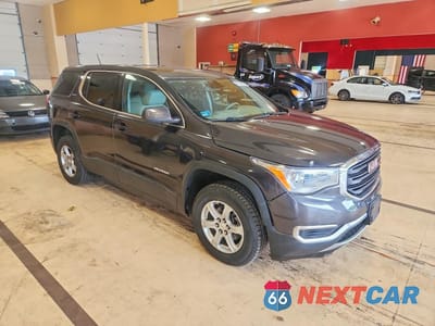 Czwarte zdjęcie samochodu z boku: 2017 GMC ACADIA SLE VIN:1GKKNRLA7HZ153893 - miniatura