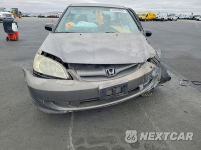 Piąte zdjęcie samochodu w środku: 2005 HONDA CIVIC LX VIN:2HGES16535H510856 - miniatura
