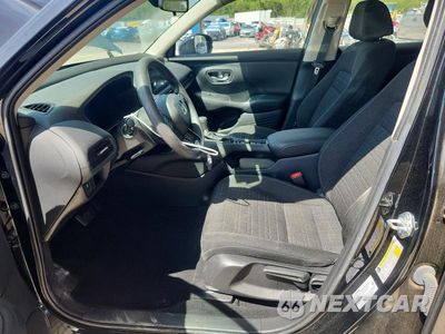 Zdjęcie 7 z 13 samochodu: 2025 HONDA HR-V LX VIN:3CZRZ2H31SM717492 - miniatura