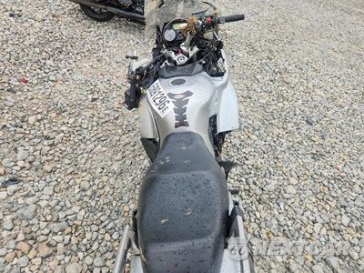 Zdjęcie 6 z 8 samochodu: 2011 KAWASAKI ZG1400 C VIN:JKBZGNC13BA007239 - miniatura