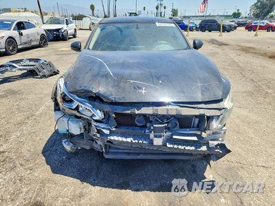 Piąte zdjęcie samochodu w środku: 2019 NISSAN ALTIMA S VIN:1N4BL4BV3KC220045 - miniatura