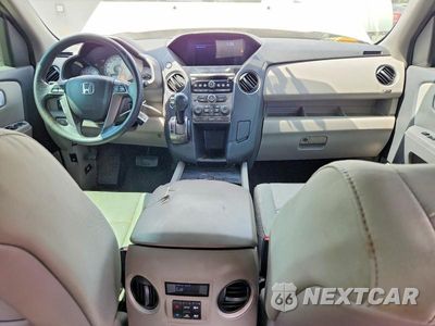 Zdjęcie 8 z 12 samochodu: 2015 HONDA PILOT LX VIN:5FNYF4H22FB014443 - miniatura