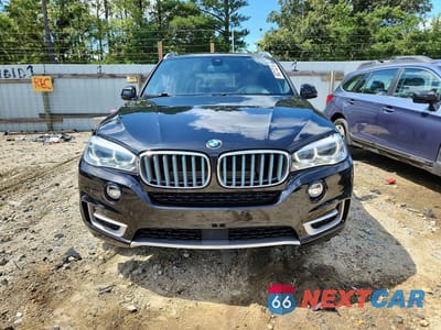 Piąte zdjęcie samochodu w środku: 2018 BMW X5 XDR40E VIN:5UXKT0C50J0W03487 - miniatura