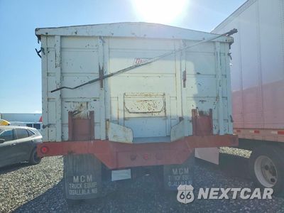 Zdjęcie 6 z 12 samochodu: 1981 CHEVROLET C7 GRAIN TRUCK VIN:1GBL7D1EXBV131327 - miniatura