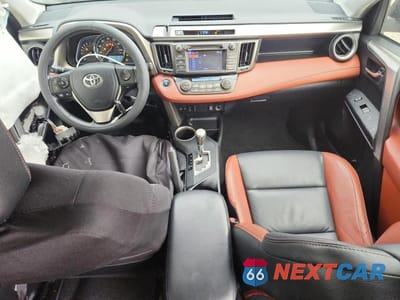 Zdjęcie 8 z 13 samochodu: 2013 TOYOTA RAV4 LIMITED VIN:JTMDFREV3DD014045 - miniatura