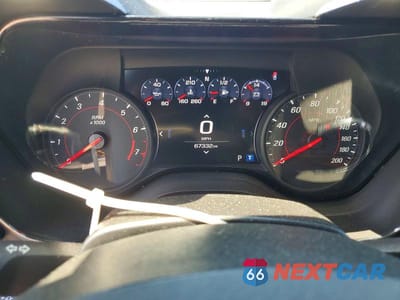 Zdjęcie 9 z 12 samochodu: 2019 CHEVROLET CAMARO SS VIN:1G1FH1R72K0149191 - miniatura