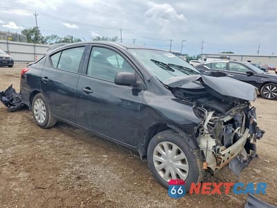 Czwarte zdjęcie samochodu z boku: 2015 NISSAN VERSA 1.6 S VIN:3N1CN7AP4FL817845 - miniatura