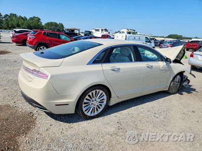 Trzecie zdjęcie samochodu z tyłu: 2016 LINCOLN MKZ VIN:3LN6L2G96GR610623 - miniatura
