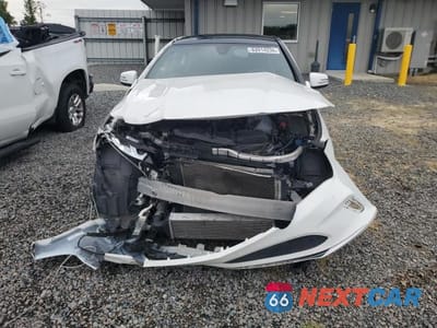 Piąte zdjęcie samochodu w środku: 2019 MERCEDES-BENZ CLA 250 VIN:WDDSJ4EB9KN715796 - miniatura