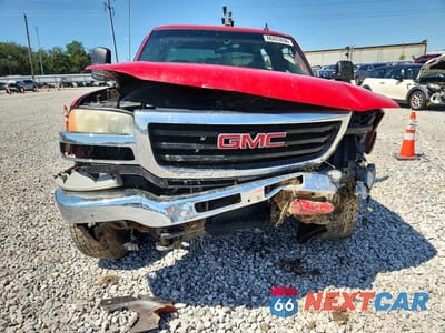 Piąte zdjęcie samochodu w środku: 2006 GMC SIERRA K2500 HEAVY DUTY VIN:1GTHK23246F135994 - miniatura