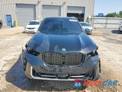 Piąte zdjęcie samochodu w środku: 2025 BMW X5 XDRIVE50E VIN:5UX43EU04S9Z22865 - miniatura