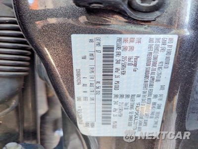 Zdjęcie 12 z 12 samochodu: 2018 FORD FOCUS SE VIN:1FADP3K24JL331179 - miniatura