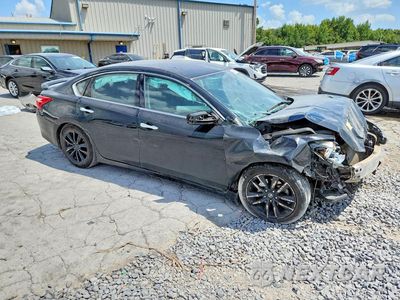 Czwarte zdjęcie samochodu z boku: 2017 NISSAN ALTIMA 2.5 S VIN:1N4AL3AP5HC246034 - miniatura