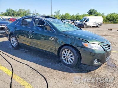 Czwarte zdjęcie samochodu z boku: 2011 TOYOTA CAMRY XLE VIN:4T4BF3EKXBR113969 - miniatura
