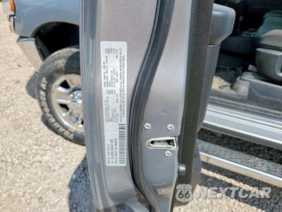 Zdjęcie 12 z 12 samochodu: 2022 RAM 2500 TRADESMAN VIN:3C6UR5CL9NG411675 - miniatura